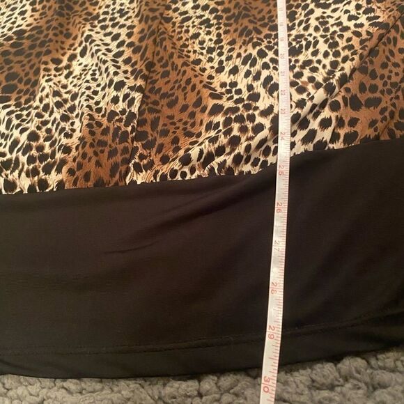 Julie’s Closet Cold Shoulder Leopard Print Sz 1X - Picture 4 of 13